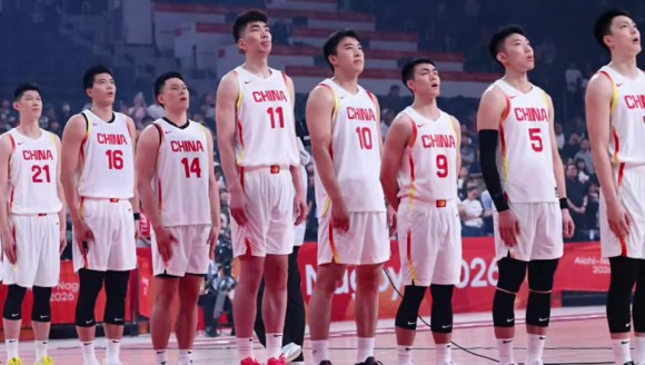 中国男篮现在真打不了世界篮球，如今和日本男篮确实有差距！